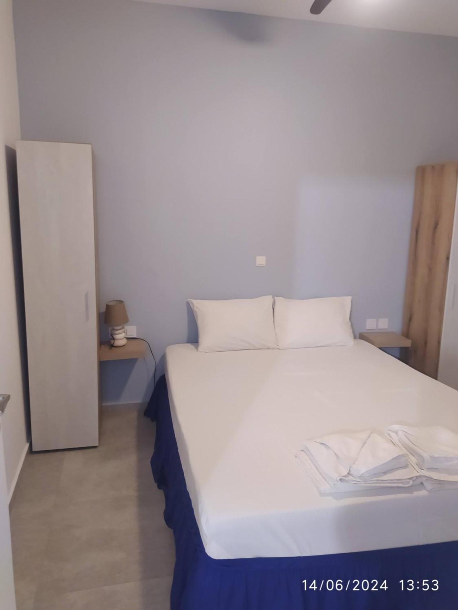 Pefkonas Apartments2 100 M From The Beach Psakoudia Exterior photo